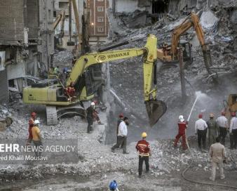 صدور جواز دفن برای ۳۵ نفر از جانباختگان حادثه متروپل آبادان