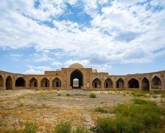 مرمت کاروانسرای گمرک در بازار بزرگ کاشان